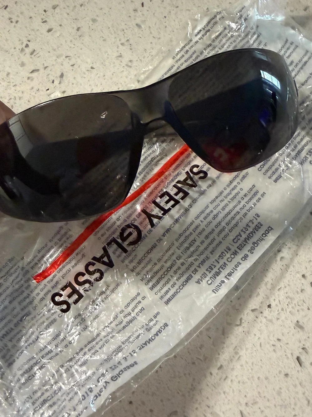 Men's Sleek Wrap Sunglasses - Black